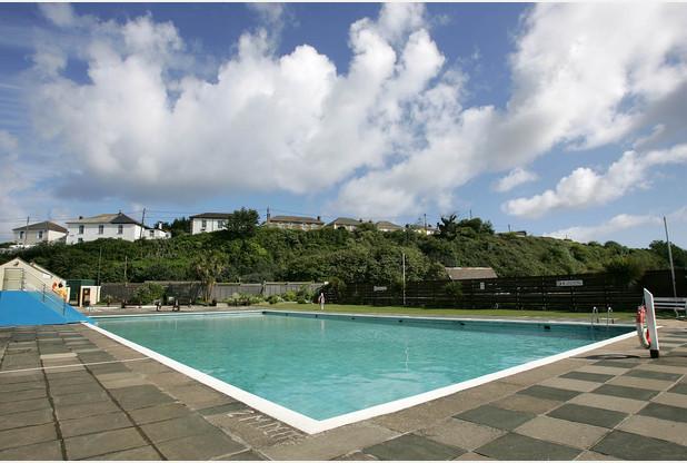 Hayle swimming pool to open this weekend Hayle swimming pool to open this weekend